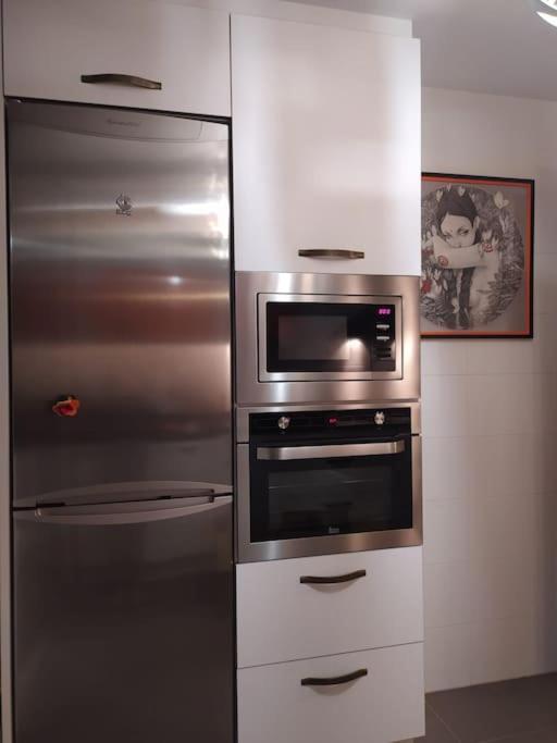 Espectacular Adosado En Viana Con Aparcamiento Gratuito. Villa Bagian luar foto